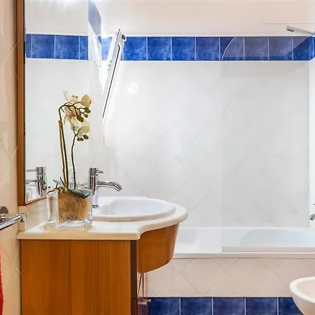 Villa Colina - Walking Distance To The Vale do Lobo