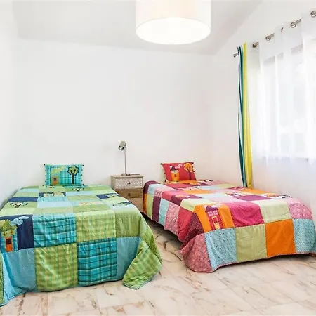 Villa Colina - Walking Distance To The